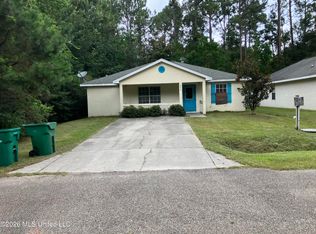 6274 W Benton St, Bay Saint Louis, MS 39520