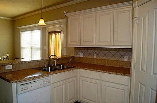 5th image of 2711 Horse Haven Ln