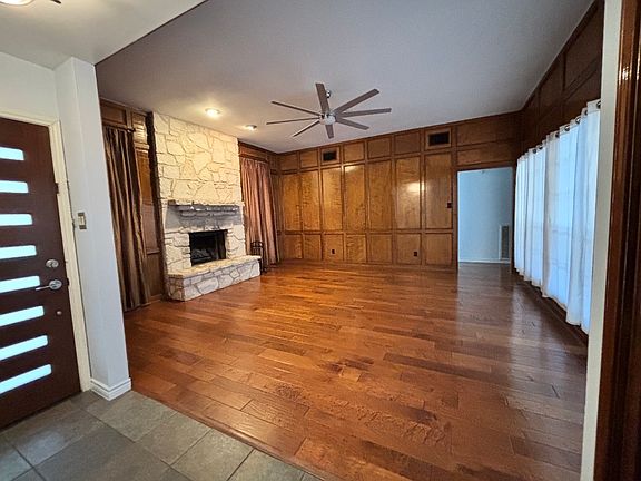 5th image of 12423 Autumn Vista St