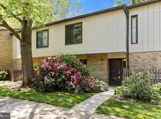 1707 Ivy Oak Sq #19, Reston, VA 20190