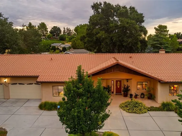 225 Crestline Dr, Paso Robles, CA 93446