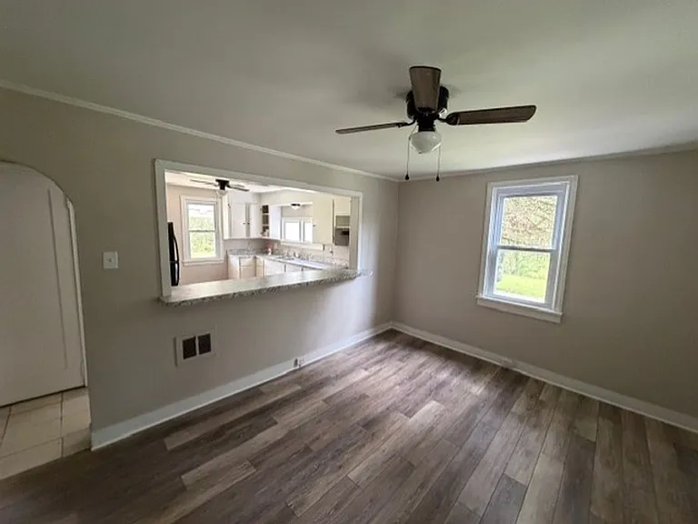 1660 Bamberger Rd — Photo 6