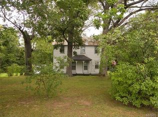 2250 Hendricks Rd, Lonedell, MO 63060