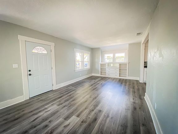 4th image of 3420 E Liberty Ave