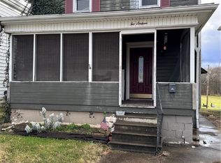 216 McCarty Ave, Dennison, OH 44621