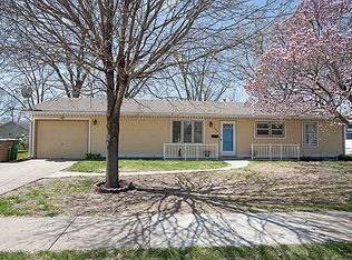 702 7th St SE, Altoona, IA 50009