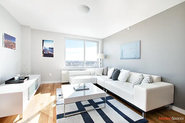 Rented by Modern Spaces | media 19