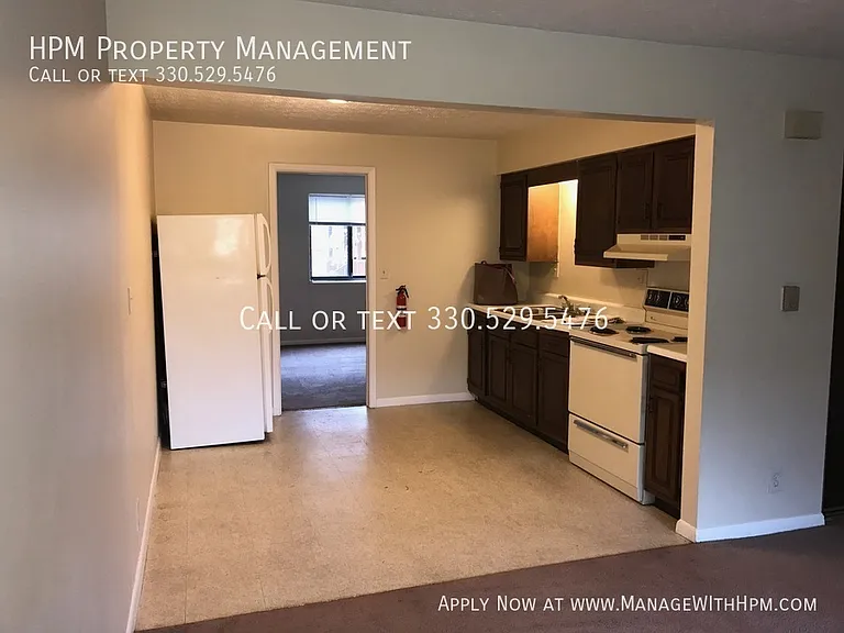 591 E Buchtel Ave — Photo 23