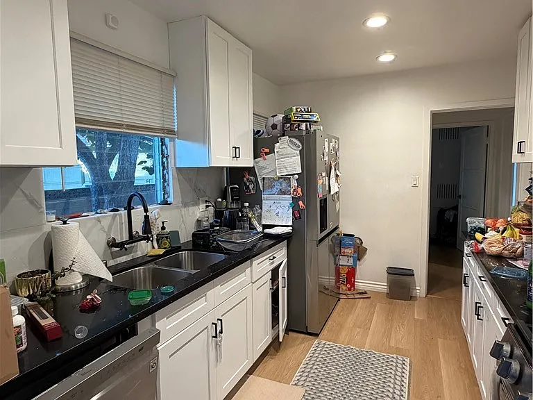 12612 Martha St — Photo 21
