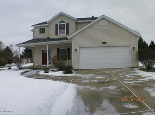 5641 W Heverly Dr, Portage, MI 49024