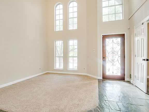 5th image of 1422 Sunshine Dr