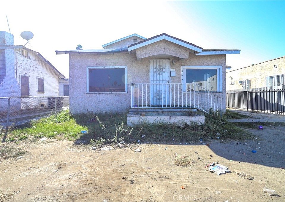 1st image of 526 W 84th St