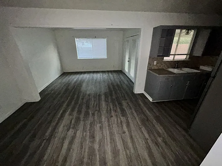 1312 Leader Dr — Photo 1