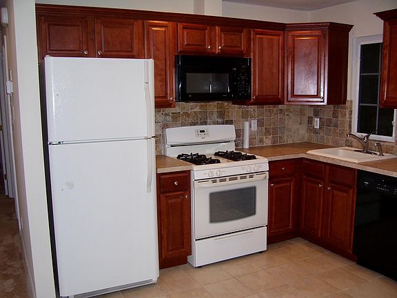 5th image of 11 Morris St #1