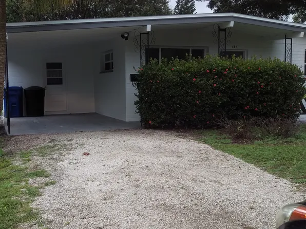 131 Davison Ave NE, Saint Petersburg, FL 33703