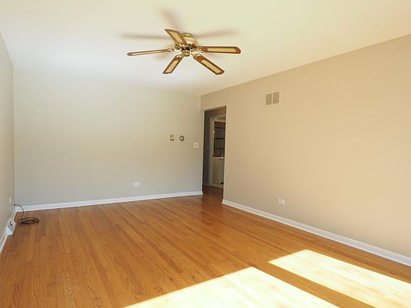 5th image of 7100 W Talcott Ave