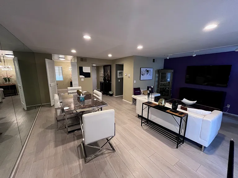 1815 Glendon Ave #101 — Photo 12