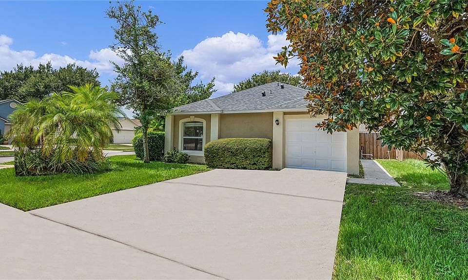 1st image of 360 PLACID LAKE DR