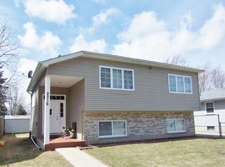 2316 Gilead Ave, Zion, IL 60099