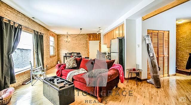 1st image of 1622 W Columbia Ave APT 2S