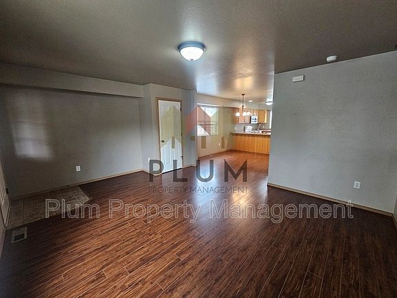 3rd image of 4571 Potter Park Loop Unit A