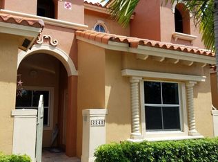 2243 Anchor Ct, Fort Lauderdale, FL 33312