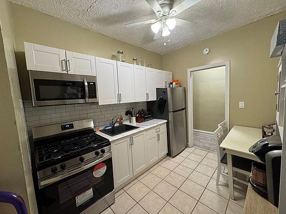4th image of 45-05 Ditmars Blvd #2