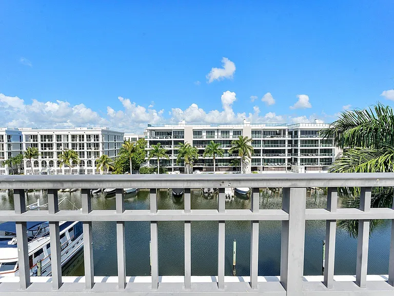 57 Isle Of Venice Dr #57 — Photo 49