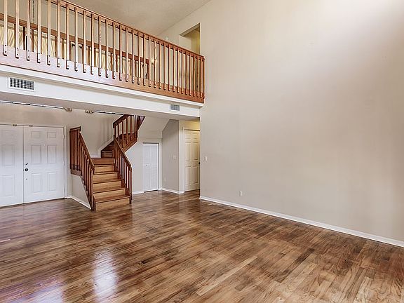 5th image of 20241 NW 5th St