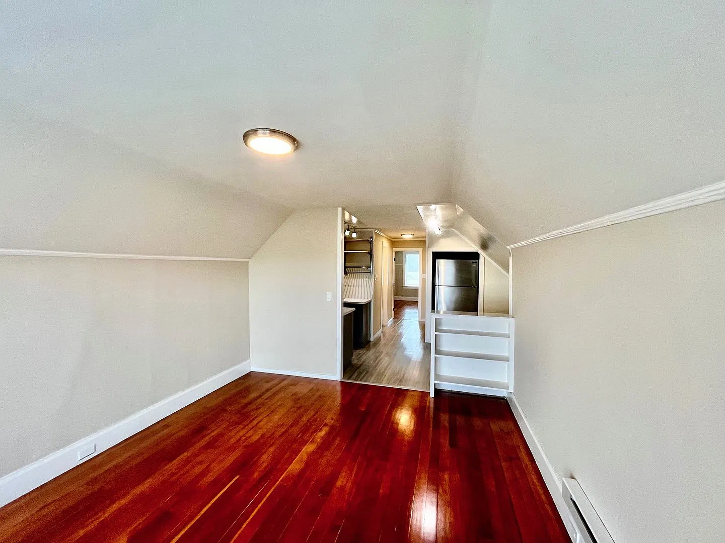 One Of A Kind, Top Floor With Incredible Ocean Beach Views — Photo 3