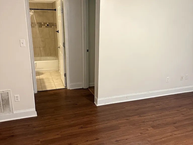1055 Baxter St #514-1 — Photo 14