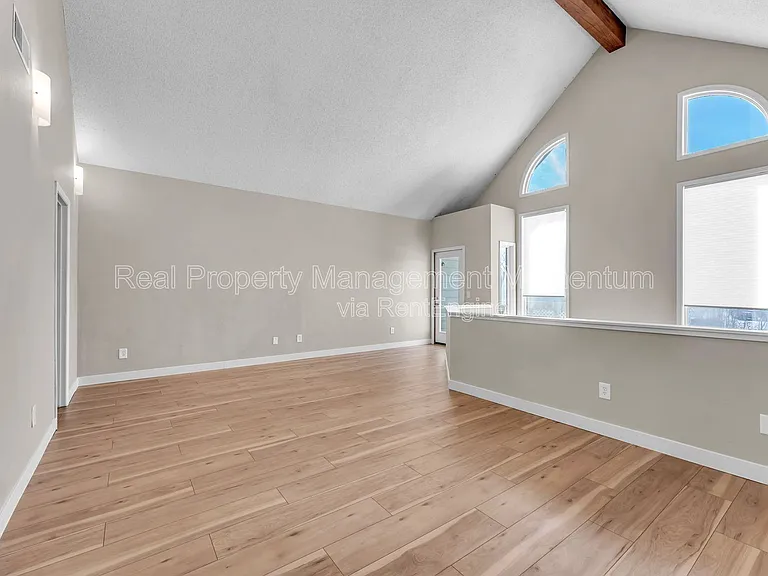 930 E Primrose St #A-2 — Photo 10