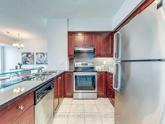 4th image of 500 Queens Quay W #512E