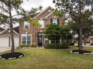 3102 Autumnjoy Dr, Pearland, TX 77584