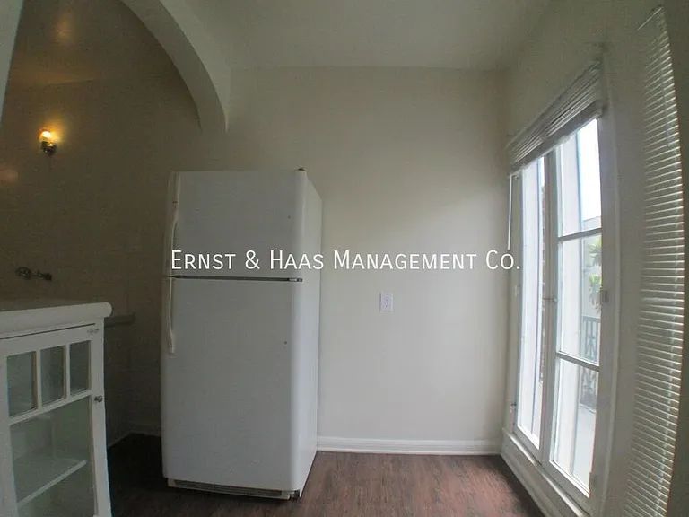 944 Maine Ave #A — Photo 12
