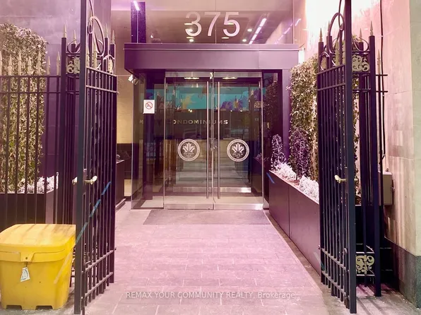 375 King St W, Toronto, ON