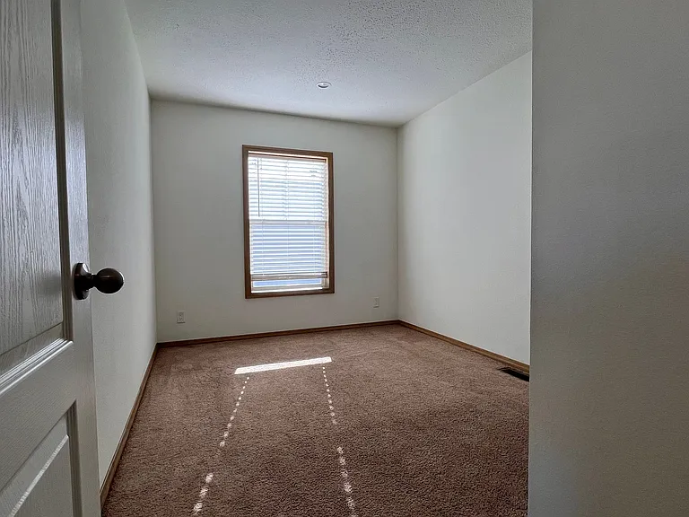 Cedar Terrace — Photo 15