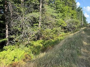 1 Pond Rd, Hampden, ME 04444