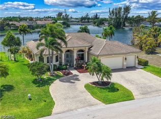 506 SE 24th St, Cape Coral, FL 33990