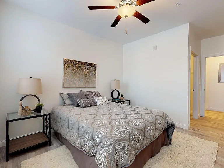 1001 Russell Blvd — Photo 16