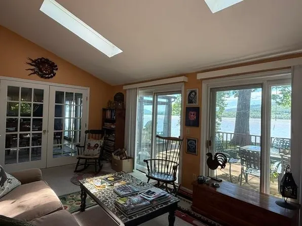 39 Island Drive, Bridport, VT 05734