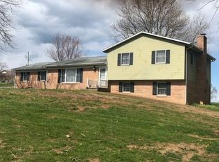 501 N River Rd, Mount Crawford, VA 22841