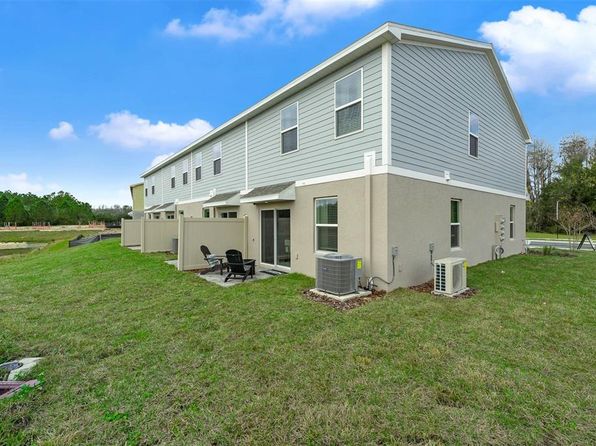 3330 Thicket St, Tavares, FL 32778