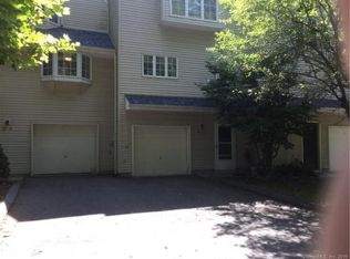 12 W Meadow Ln #2, Middletown, CT 06457