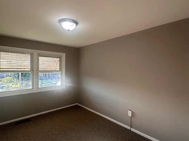 4411 Norfen Rd — Photo 4