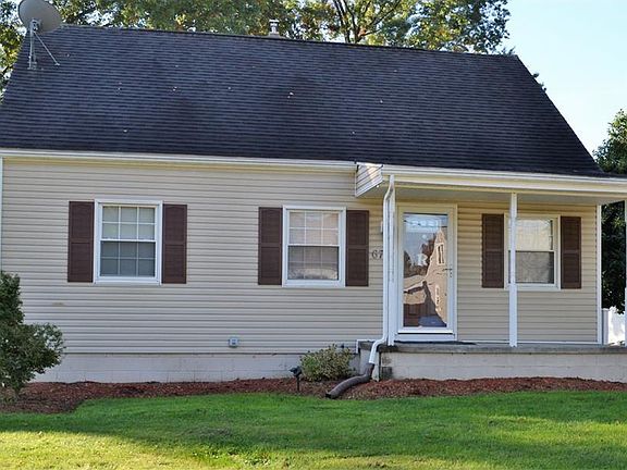 2nd image of 670 E Cassell Ave