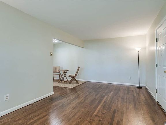 3rd image of 105 Prime Ave APT B2