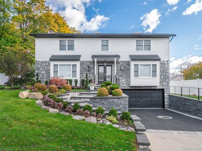 11 Maple Street, Glenwood Landing, NY, 11547