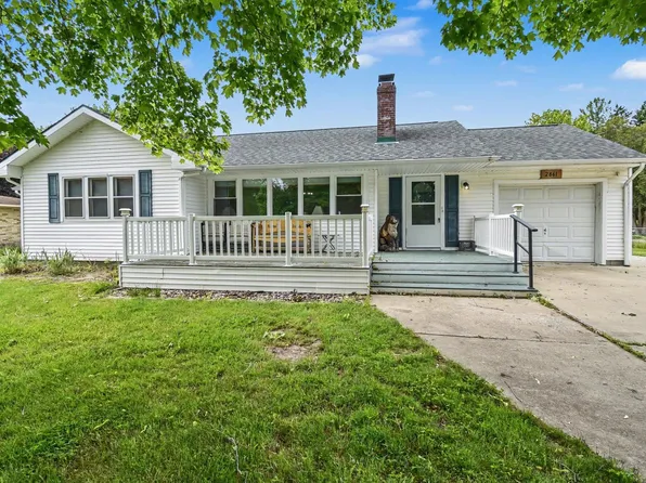2861 Midland Rd, Saginaw, MI 48603