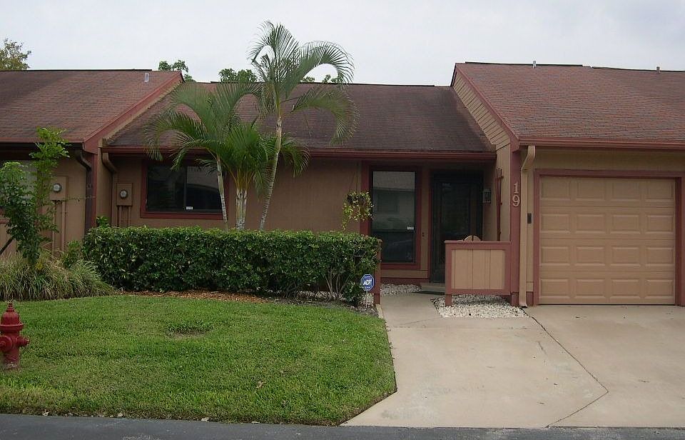 1st image of 19 Farnworth Dr